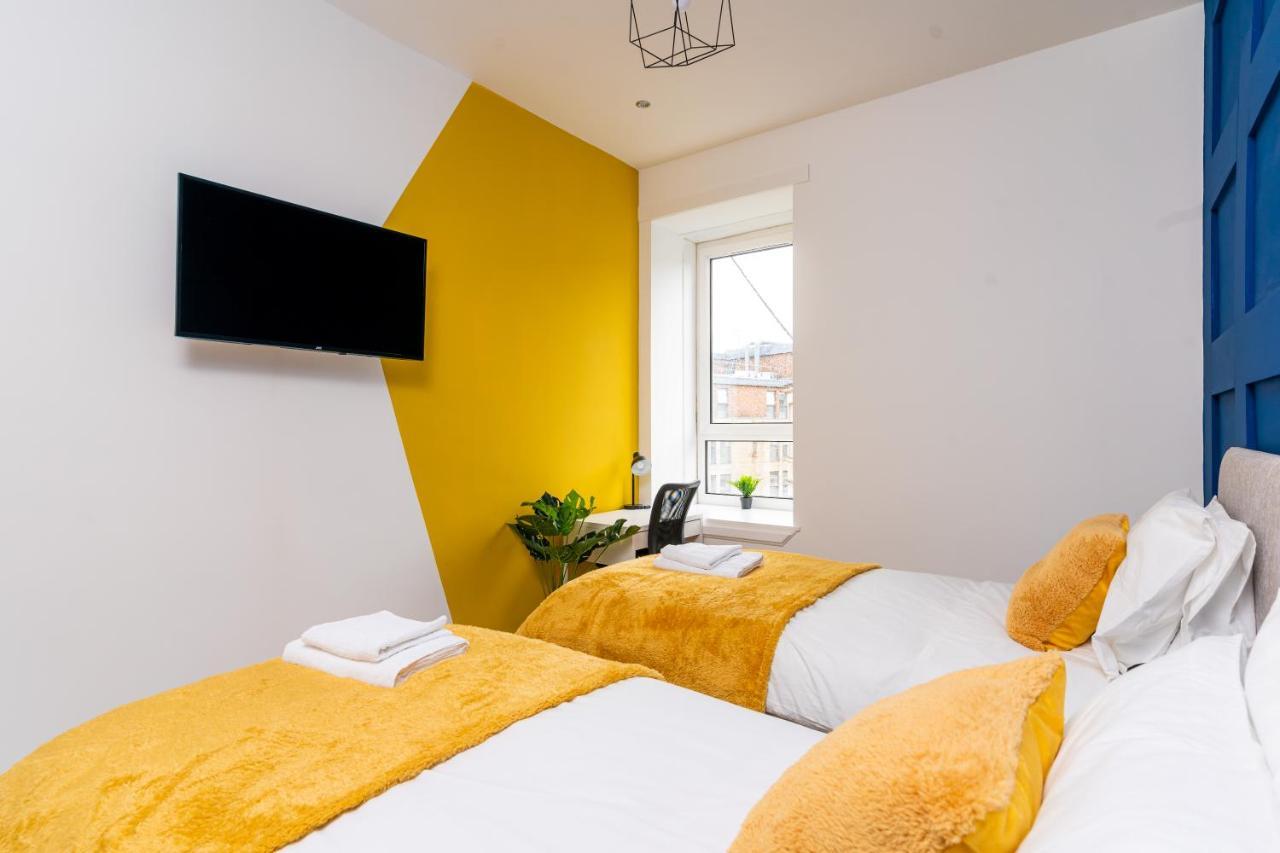 Cheerful 2 Bedroom Homely Apartment, Sleeps 6 Guest Comfy, 3X Double Bed, Parking, Free Wifi, Suitable For Business, Leisure Guest,Glasgow, Glasgow West End, Near City Centre Экстерьер фото