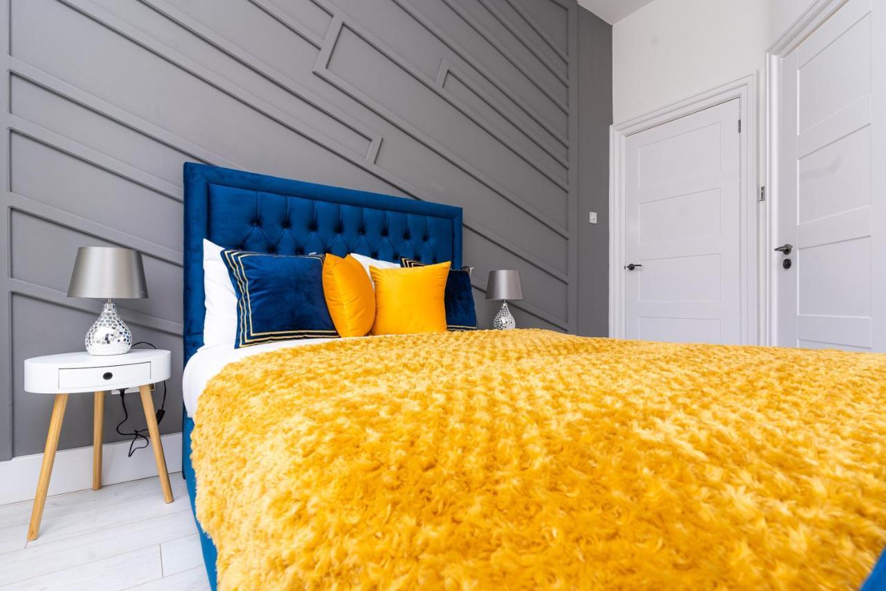 Cheerful 2 Bedroom Homely Apartment, Sleeps 6 Guest Comfy, 3X Double Bed, Parking, Free Wifi, Suitable For Business, Leisure Guest,Glasgow, Glasgow West End, Near City Centre Экстерьер фото